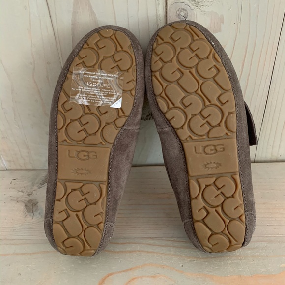 UGG ANSLEY TWIST SHEEPSKIN SLIPPERS  NIB - Picture 9 of 9